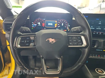 2024 Ford Mustang GT Coupe – miniatura 10