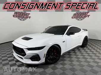 2024 Ford Mustang GT Coupe - miniatura 1