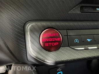 2024 Ford Mustang GT Coupe - miniatura 16