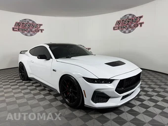 2024 Ford Mustang GT Coupe - miniatura 9