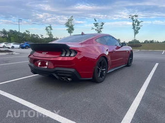 2024 Ford Mustang GT Coupe - miniatura 8