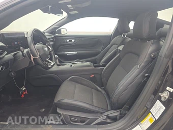 2024 Ford Mustang GT Coupe - miniatura 7