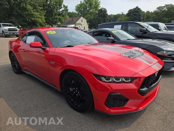 2024 Ford Mustang GT Coupe - miniatura 4