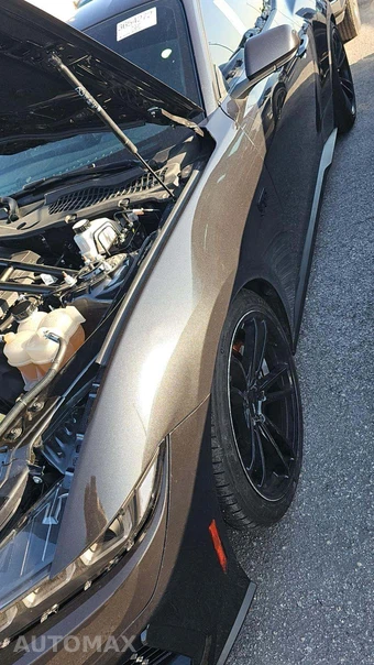 2024 Ford Mustang GT Coupe – miniatura 25