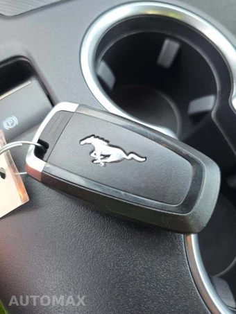 2024 Ford Mustang GT Coupe - miniatura 5