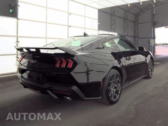 2024 Ford Mustang GT Coupe - miniatura 4