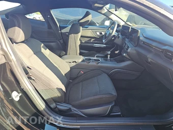 2024 Ford Mustang GT Coupe - miniatura 8