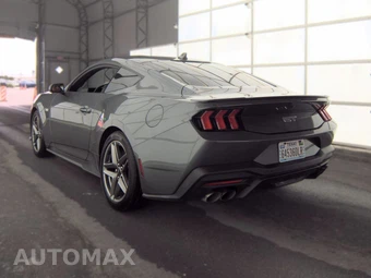 2024 Ford Mustang GT Coupe - miniatura 6