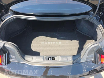 2024 Ford Mustang GT Coupe – miniatura 11