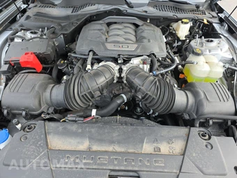 2024 Ford Mustang GT Coupe - miniatura 15