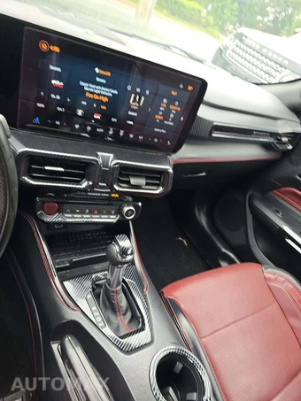 2024 Ford Mustang GT Premium Convertible – miniatura 10