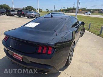 2024 Ford Mustang GT Premium Coupe - miniatura 3