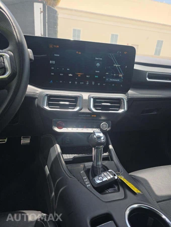 2024 Ford Mustang GT Premium Coupe – miniatura 10