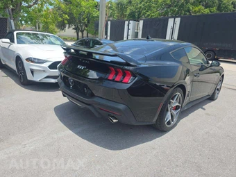2024 Ford Mustang GT Premium Coupe – miniatura 3