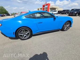 2024 Ford Mustang GT Premium Coupe – miniatura 5