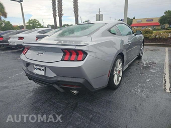 2024 Ford Mustang GT Premium Coupe - miniatura 3