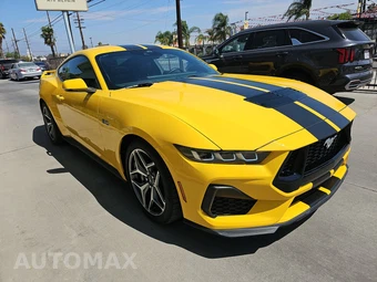2024 Ford Mustang GT Premium Coupe - miniatura 3