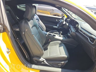 2024 Ford Mustang GT Premium Coupe - miniatura 8