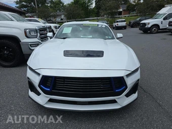 2024 Ford Mustang GT Premium Coupe - miniatura 2