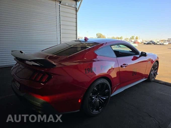 2024 Ford Mustang GT Premium Coupe - miniatura 2