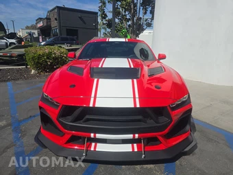 2024 Ford Mustang GT Premium Coupe - miniatura 2