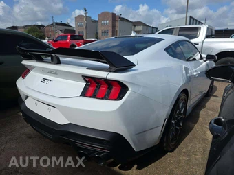 2024 Ford Mustang GT Premium Coupe - miniatura 3