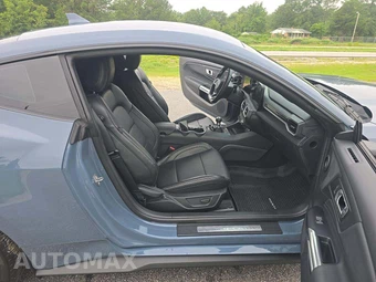2024 Ford Mustang GT Premium Coupe – miniatura 15