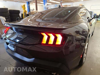 2024 Ford Mustang GT Premium Coupe - miniatura 3