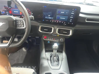 2024 Ford Mustang GT Premium Coupe - miniatura 11
