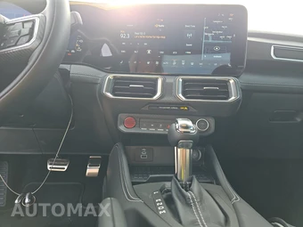 2024 Ford Mustang GT Premium Coupe - miniatura 11