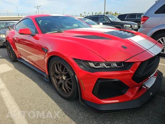 2024 Ford Mustang GT Premium Coupe - miniatura 3
