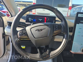 2024 Ford Mustang Mach-E Premium - miniatura 10