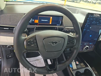 2024 Ford Mustang Mach-E Premium - miniatura 10