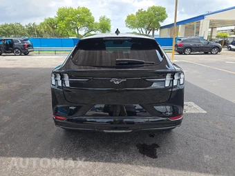 2024 Ford Mustang Mach-E Premium - miniatura 5