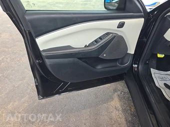2024 Ford Mustang Mach-E Premium - miniatura 9