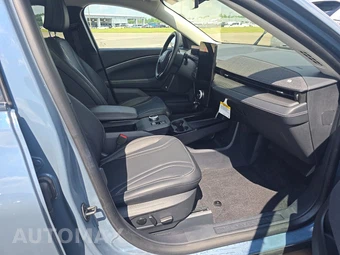 2024 Ford Mustang Mach-E Premium - miniatura 8