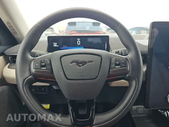 2024 Ford Mustang Mach-E Premium - miniatura 10
