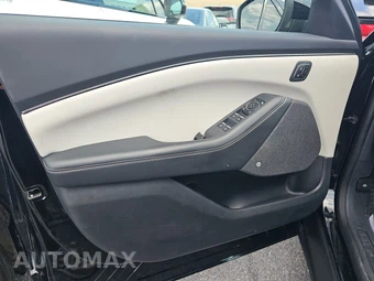 2024 Ford Mustang Mach-E Premium - miniatura 9