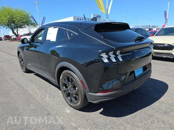 2024 Ford Mustang Mach-E Select - miniatura 2