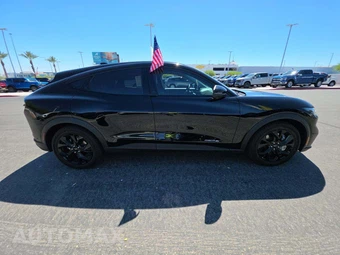 2024 Ford Mustang Mach-E Select - miniatura 4