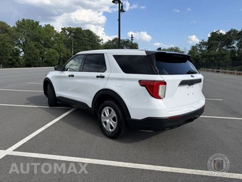 2024 Ford Police Interceptor Utility - miniatura 2