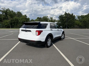 2024 Ford Police Interceptor Utility - miniatura 4