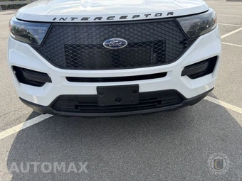 2024 Ford Police Interceptor Utility - miniatura 9