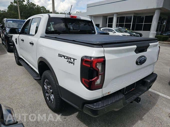 2024 Ford Ranger XLT Crew Cab Medium Bed - miniatura 2