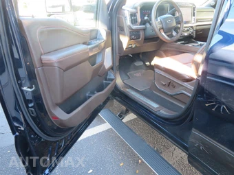 2024 Ford Super Duty F-250 King Ranch Crew Cab Long Bed - miniatura 11