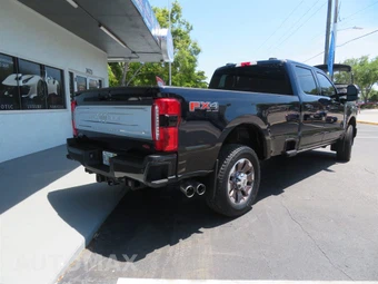 2024 Ford Super Duty F-250 King Ranch Crew Cab Long Bed - miniatura 5