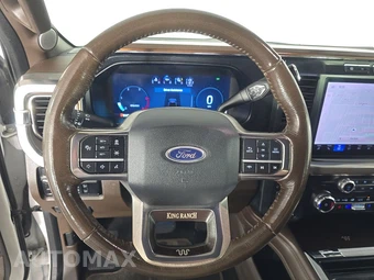 2024 Ford Super Duty F-250 King Ranch Crew Cab Medium Bed - miniatura 10