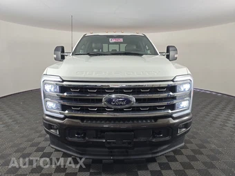 2024 Ford Super Duty F-250 King Ranch Crew Cab Medium Bed - miniatura 2