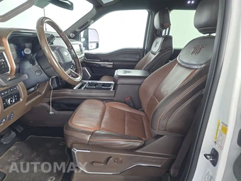 2024 Ford Super Duty F-250 King Ranch Crew Cab Medium Bed - miniatura 7