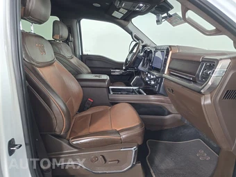2024 Ford Super Duty F-250 King Ranch Crew Cab Medium Bed - miniatura 8
